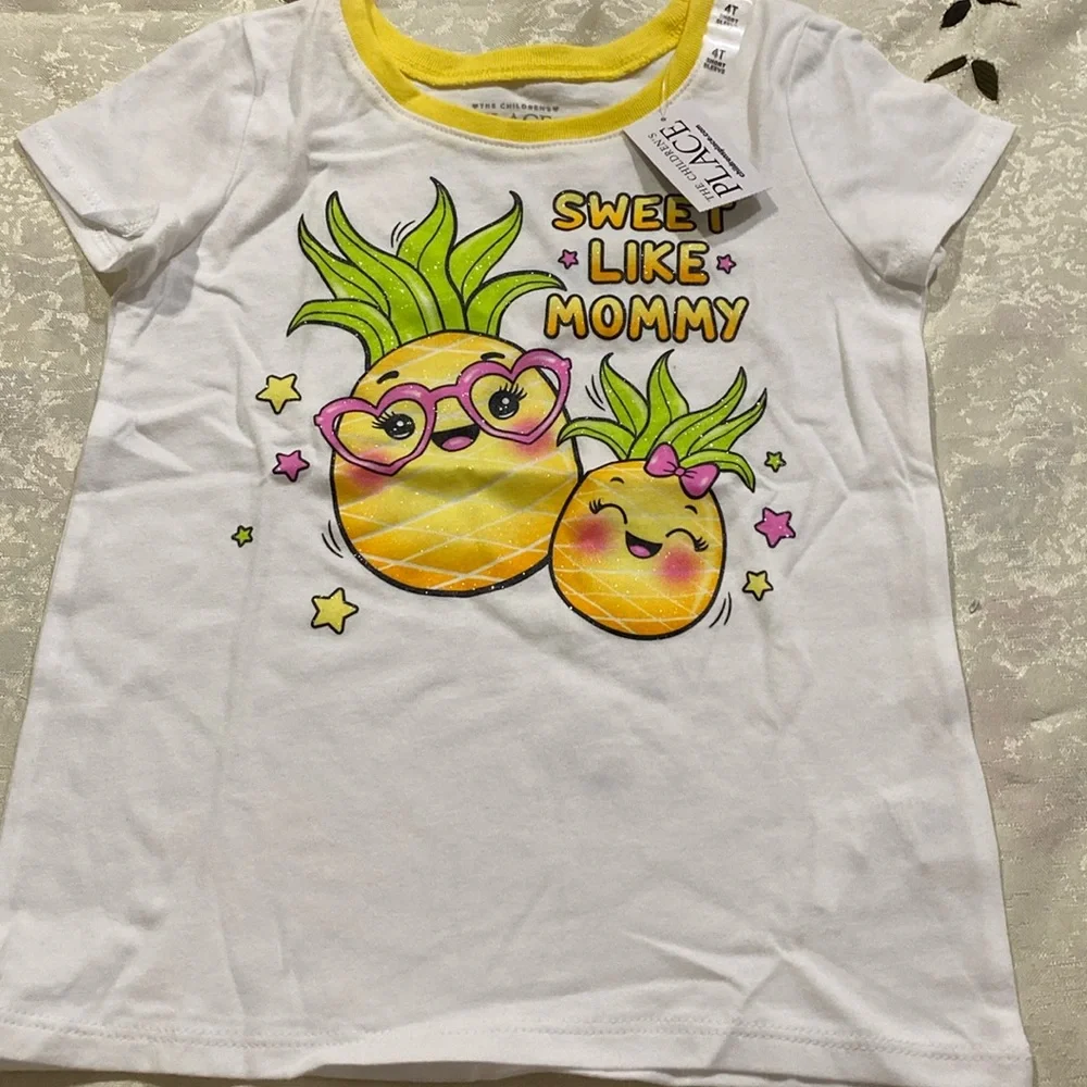 SWEET LIKE MOMMY- THE CHILDREN’S PLACE SHORT SLEEVE PINEAPPLE GIRLS TEE